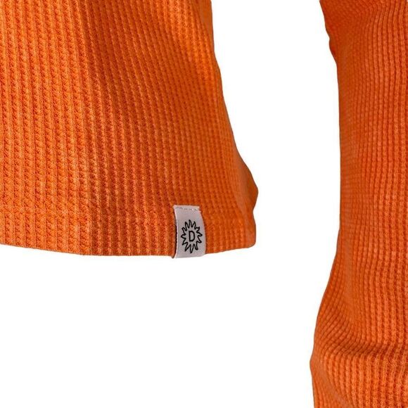 Daydreamer Women’s XL Cold Shoulder Long Sleeve Pullover Sweater NWT - Picture 3 of 7